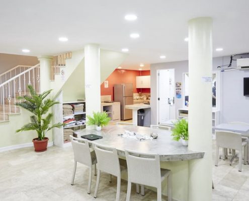 學校_宿霧_QQ_IT商務校區 公共聯誼區 學校_宿霧_QQ_IT商務校區 公共聯誼區